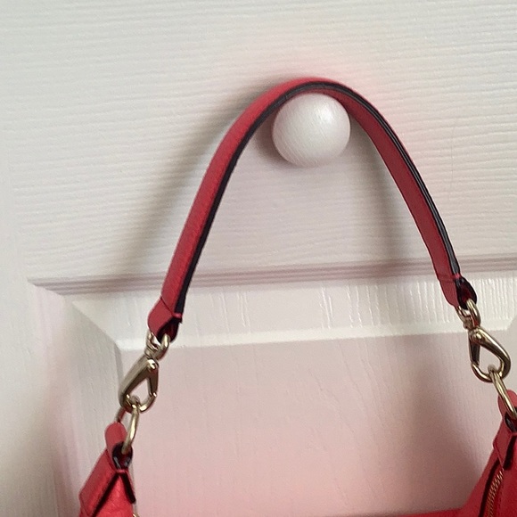 EUC Leather Kate Spade Shoulder Bag W/ 2 Straps - Picture 13 of 14